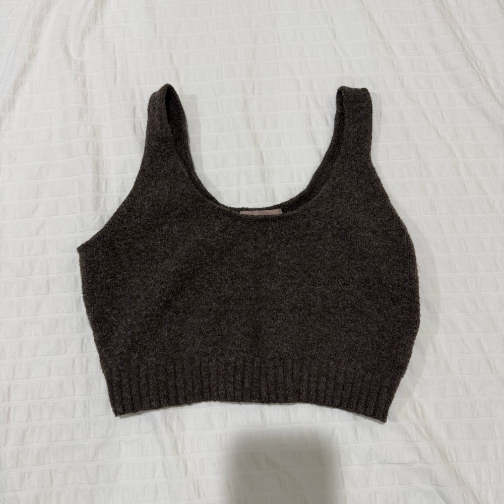 H & M Dark Brown Knit Crop Top